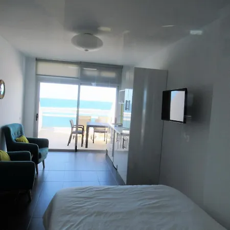 Apartamento 1ª Linea Canteras -vista Mar Con Terraza Y Wifi - 307
